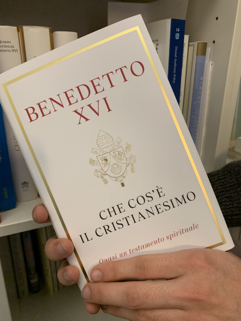 Italian writer releases ebook of essays by retired Pope Benedict
