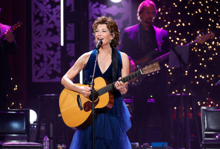 Amy Grant defends determination to host niece’s same-sex marriage ceremony
