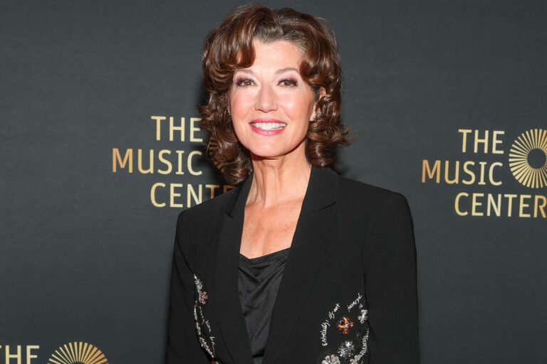 Amy Grant Shuts Down Homophobic Feedback Over Niece’s Similar-Intercourse Marriage ceremony