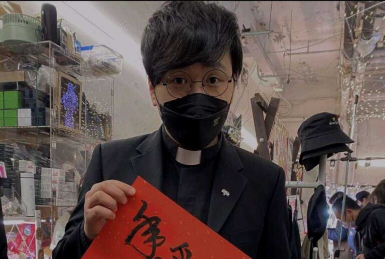Christian pastor amongst six arrested for ‘seditious ebook’ in HK