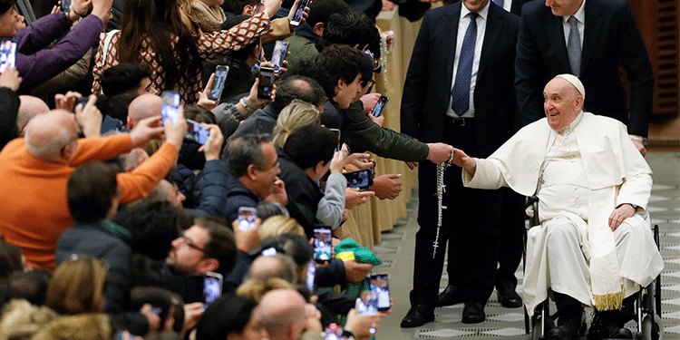 Evangelisation is the ‘oxygen’ of Christian life, Pope Francis says