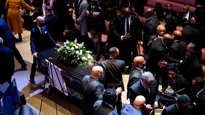 At celebration of life for Tyre Nichols, mourners hear requires change